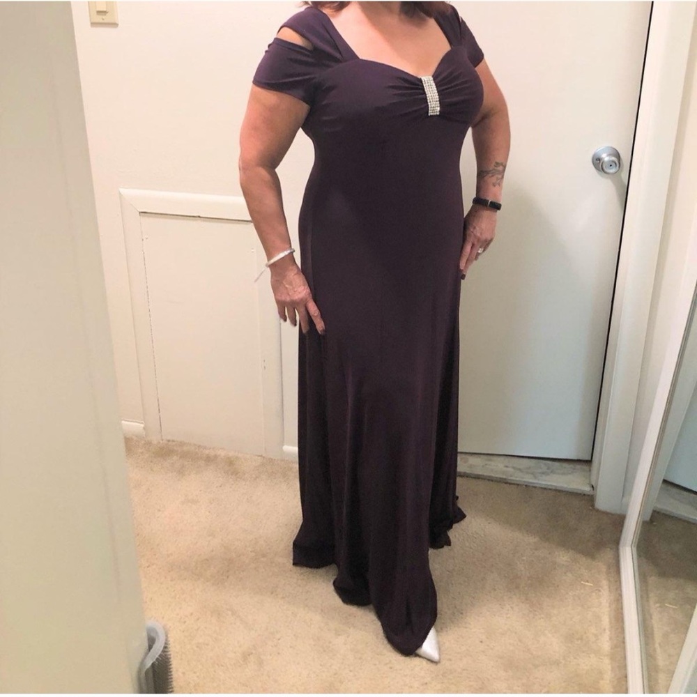 Size 14 Plum Formal Dress.  Never worn